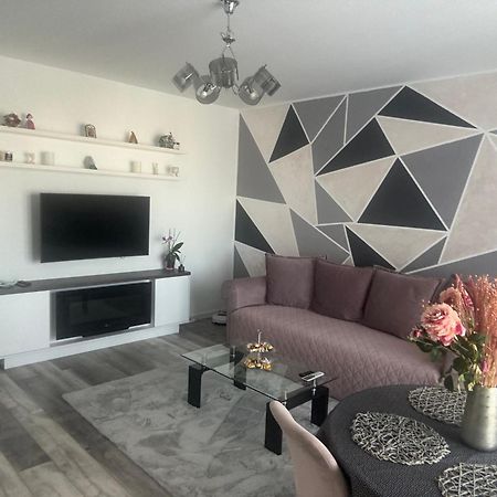 Magnific Lejlighed Oradea Eksteriør billede