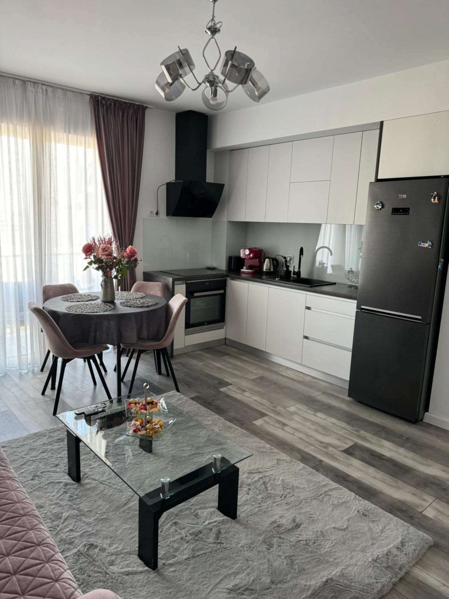 Magnific Lejlighed Oradea Eksteriør billede